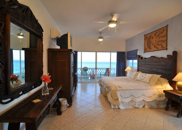 Casa Costa Azul 3*