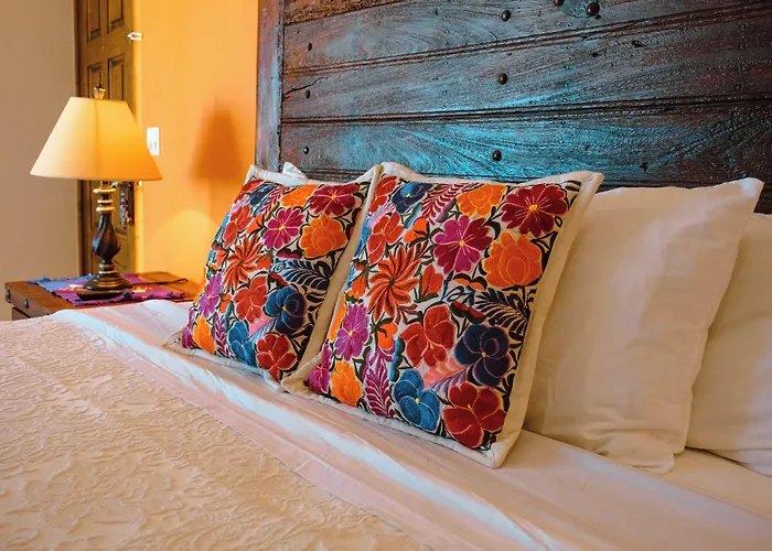 Hotel Casa Costa Azul 3*